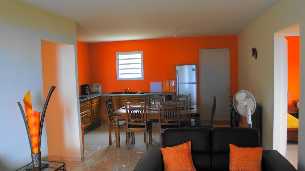 Les Bungalows Du Mont-Auban Sainte-Clotilde エクステリア 写真