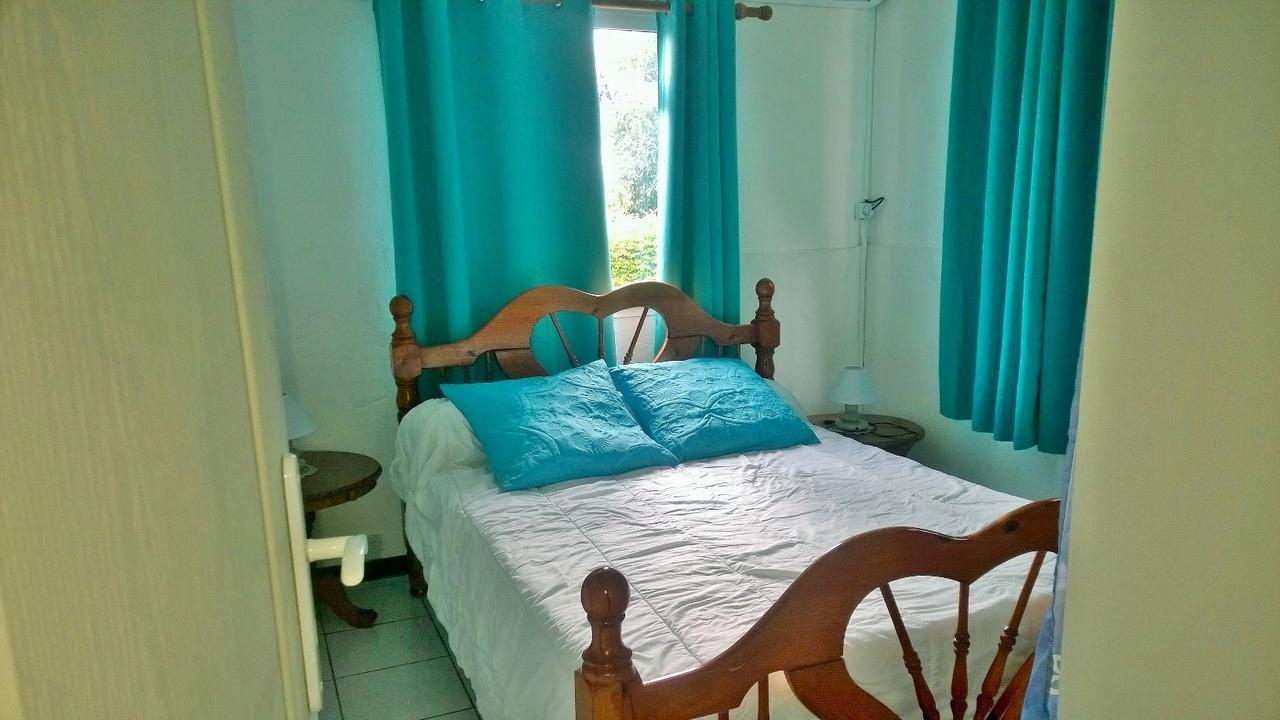 Les Bungalows Du Mont-Auban Sainte-Clotilde エクステリア 写真