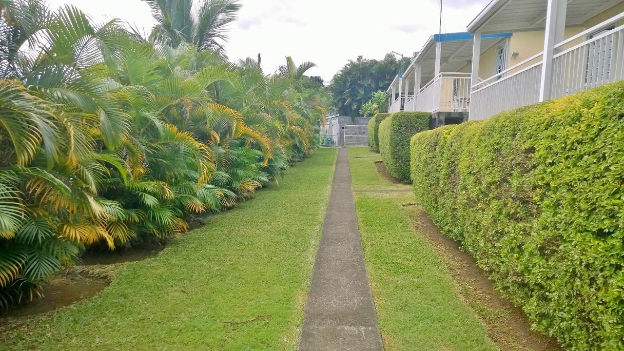 Les Bungalows Du Mont-Auban Sainte-Clotilde エクステリア 写真